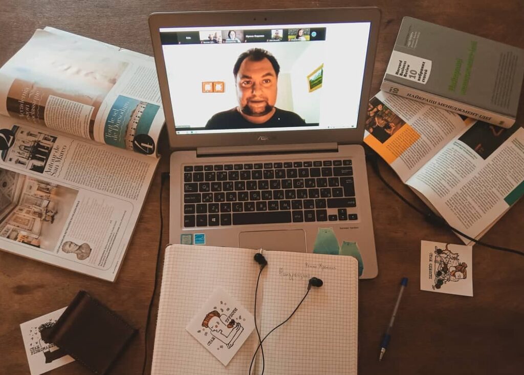 Як залучати гроші на добрі справи навчали ветеранів