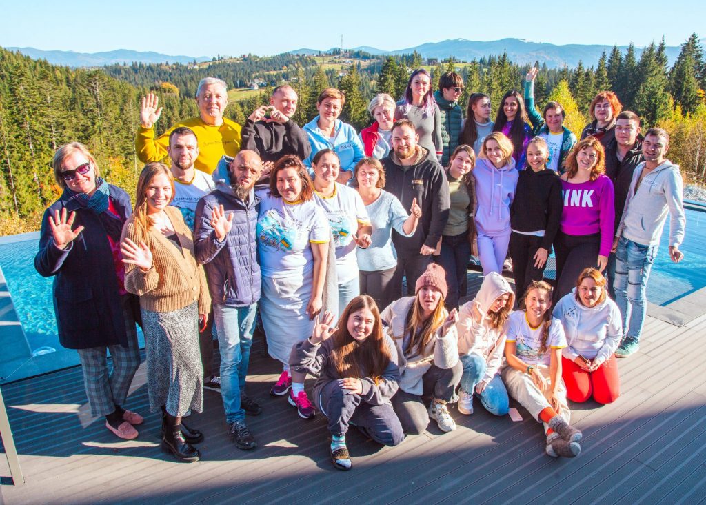 Тренінги для фахівців/чинь з гуманітарного реагування