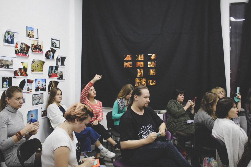 50 митців з усієї країни приїхали до Харкова, щоб навчитись робити арт-проекти